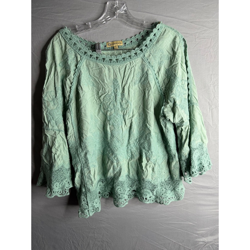 Democracy Sage Green Embroidered Boho Blouse Crochet Lace Trim Bell Sleeve S